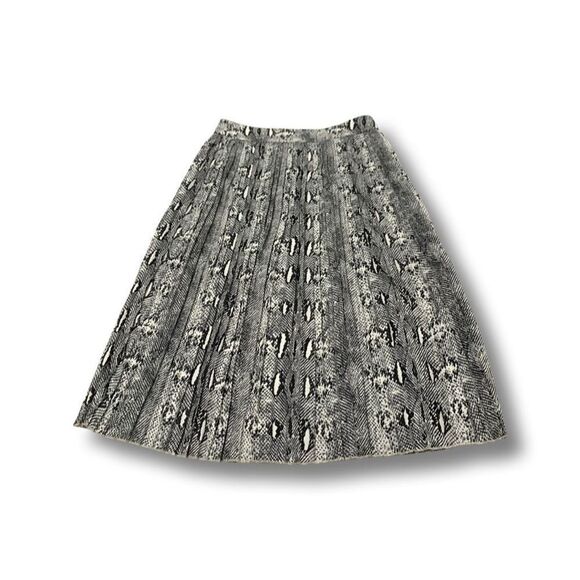 Snakeskin Patterned Pleated A Line Skirt - Picture 1 of 7
